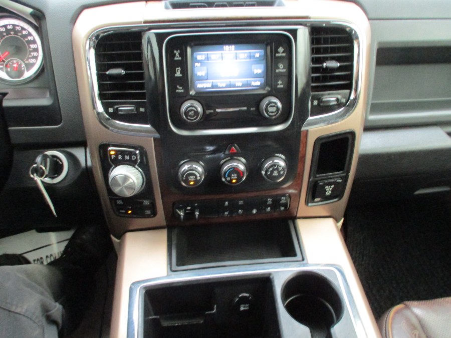 2016 Ram 1500 4WD Crew Cab 140.5" Express, available for sale in Suffield, Connecticut | Suffield Auto LLC. Suffield, Connecticut 2016 Ram 1500 4WD Crew Cab 140.5" Express, available for sale in Suffield, Connecticut | Suffield Auto LLC. Suffield, Connecticut