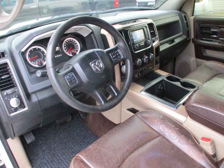 2016 Ram 1500 4WD Crew Cab 140.5" Express, available for sale in Suffield, Connecticut | Suffield Auto LLC. Suffield, Connecticut 2016 Ram 1500 4WD Crew Cab 140.5" Express, available for sale in Suffield, Connecticut | Suffield Auto LLC. Suffield, Connecticut