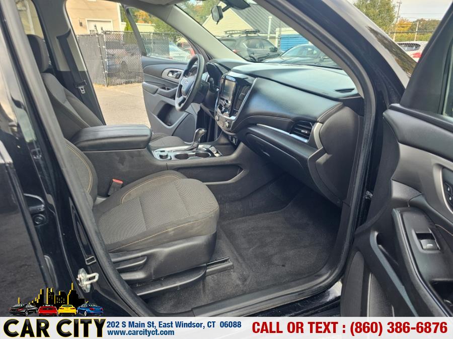 2018 Chevrolet Traverse AWD 4dr LS w/1LS, available for sale in East Windsor, Connecticut | Car City LLC. East Windsor, Connecticut 2018 Chevrolet Traverse AWD 4dr LS w/1LS, available for sale in East Windsor, Connecticut | Car City LLC. East Windsor, Connecticut