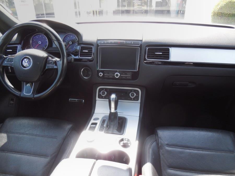 2017 Volkswagen Touareg V6 Wolfsburg Edition, available for sale in Hawaiian Gardens, California | Luxe Motors. Hawaiian Gardens, California 2017 Volkswagen Touareg V6 Wolfsburg Edition, available for sale in Hawaiian Gardens, California | Luxe Motors. Hawaiian Gardens, California