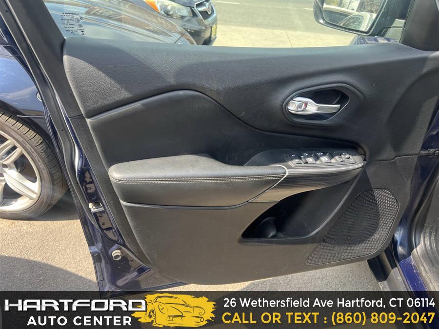 2015 Jeep Cherokee Limited 4x4 4dr SUV, available for sale in Hartford, Connecticut | Hartford Auto Center LLC. Hartford, Connecticut 2015 Jeep Cherokee Limited 4x4 4dr SUV, available for sale in Hartford, Connecticut | Hartford Auto Center LLC. Hartford, Connecticut