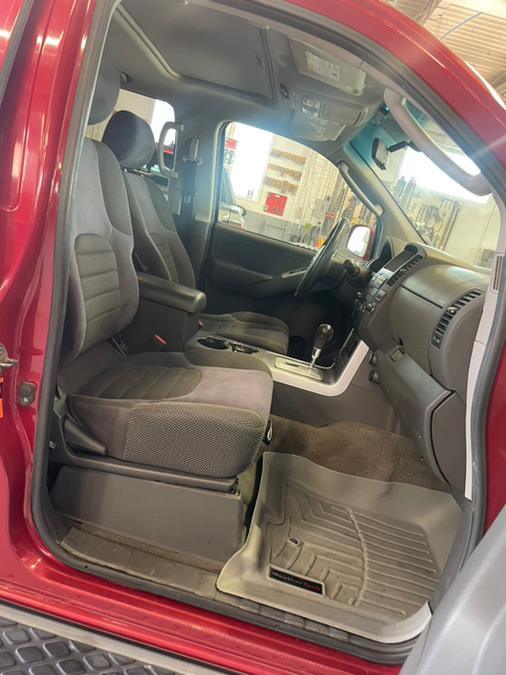 2009 Nissan Pathfinder 4WD 4dr V6 SE, available for sale in New Milford, Connecticut | Faustos Auto Body and Repairs LLC. New Milford, Connecticut 2009 Nissan Pathfinder 4WD 4dr V6 SE, available for sale in New Milford, Connecticut | Faustos Auto Body and Repairs LLC. New Milford, Connecticut