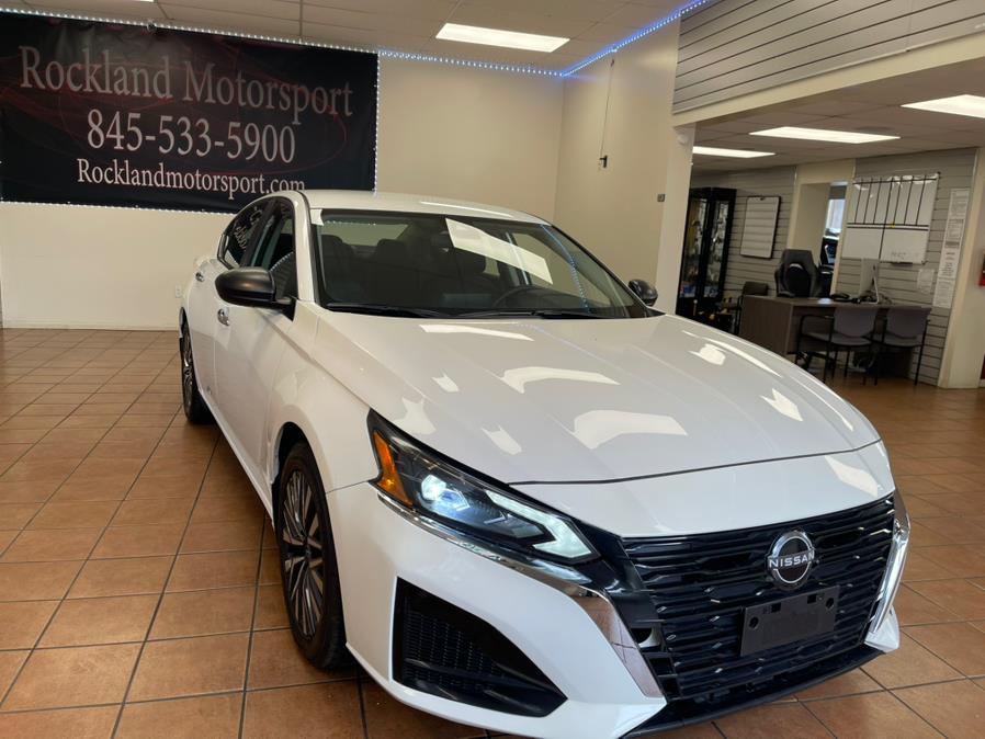 Used 2024 Nissan Altima in Suffern, New York | Rockland Motor Sport. Suffern, New York