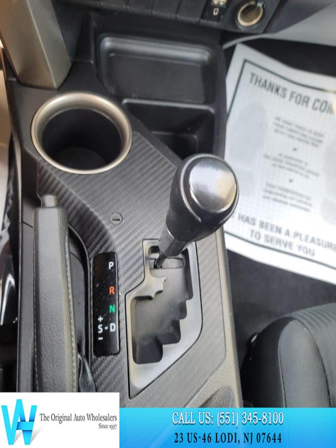 2015 Toyota RAV4 AWD 4dr LE (Natl), available for sale in Lodi, New Jersey | AW Auto & Truck Wholesalers, Inc. Lodi, New Jersey 2015 Toyota RAV4 AWD 4dr LE (Natl), available for sale in Lodi, New Jersey | AW Auto & Truck Wholesalers, Inc. Lodi, New Jersey