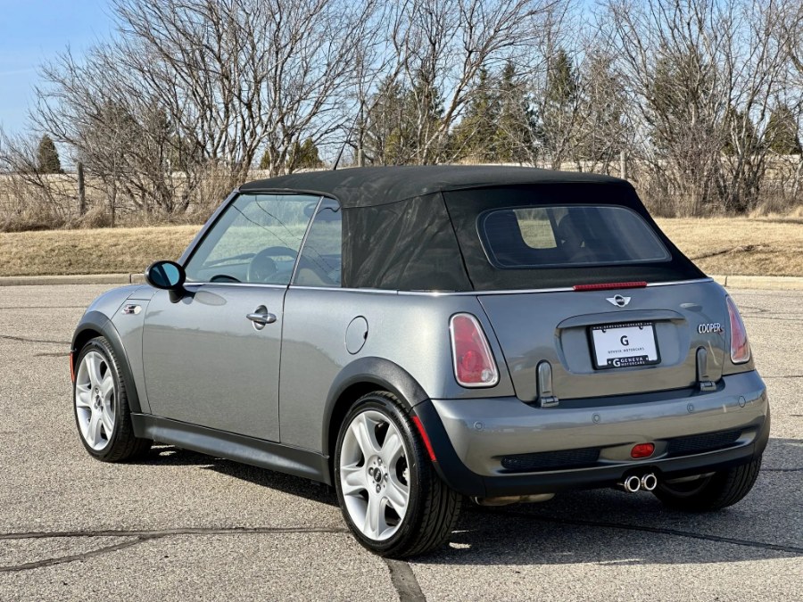 2005 Mini Cooper s Base, available for sale in Darien, Wisconsin | Geneva Motor Cars. Darien, Wisconsin 2005 Mini Cooper s Base, available for sale in Darien, Wisconsin | Geneva Motor Cars. Darien, Wisconsin