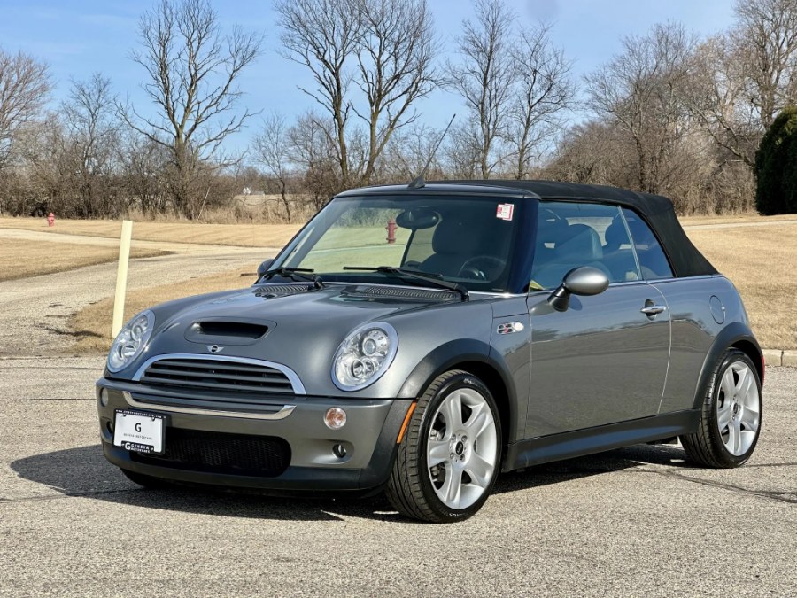 2005 Mini Cooper s Base, available for sale in Darien, Wisconsin | Geneva Motor Cars. Darien, Wisconsin 2005 Mini Cooper s Base, available for sale in Darien, Wisconsin | Geneva Motor Cars. Darien, Wisconsin