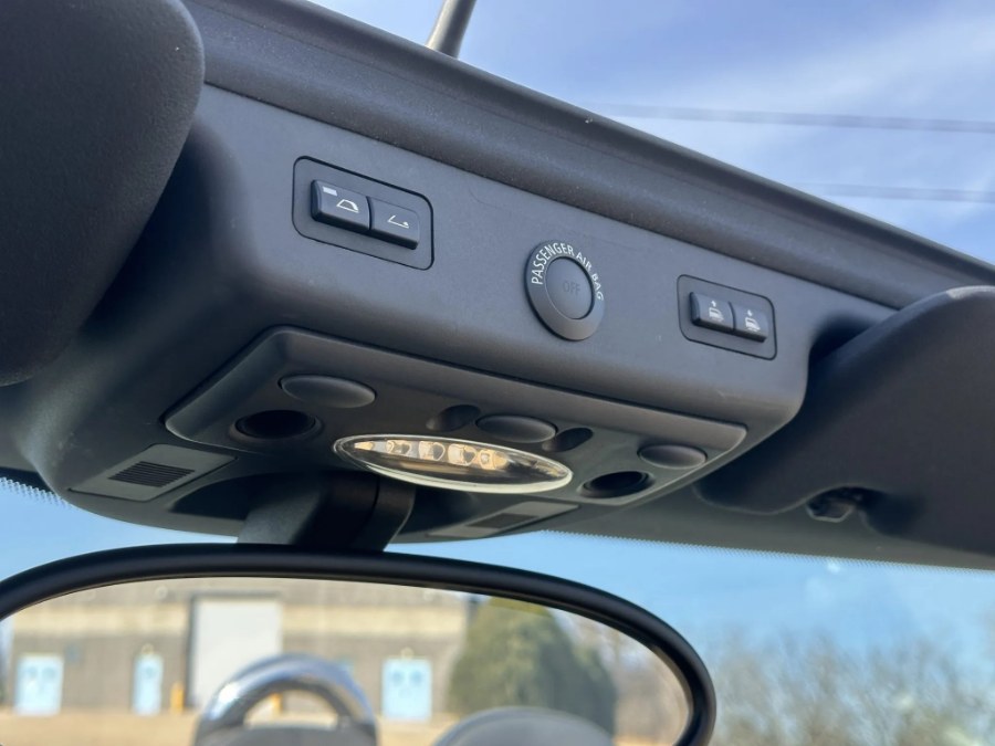 2005 Mini Cooper s Base, available for sale in Darien, Wisconsin | Geneva Motor Cars. Darien, Wisconsin 2005 Mini Cooper s Base, available for sale in Darien, Wisconsin | Geneva Motor Cars. Darien, Wisconsin