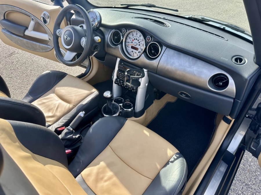 2005 Mini Cooper s Base, available for sale in Darien, Wisconsin | Geneva Motor Cars. Darien, Wisconsin 2005 Mini Cooper s Base, available for sale in Darien, Wisconsin | Geneva Motor Cars. Darien, Wisconsin