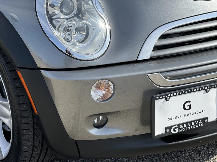 2005 Mini Cooper s Base, available for sale in Darien, Wisconsin | Geneva Motor Cars. Darien, Wisconsin 2005 Mini Cooper s Base, available for sale in Darien, Wisconsin | Geneva Motor Cars. Darien, Wisconsin