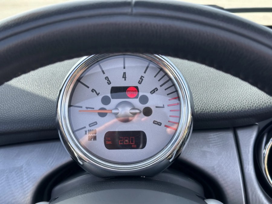 2005 Mini Cooper s Base, available for sale in Darien, Wisconsin | Geneva Motor Cars. Darien, Wisconsin 2005 Mini Cooper s Base, available for sale in Darien, Wisconsin | Geneva Motor Cars. Darien, Wisconsin