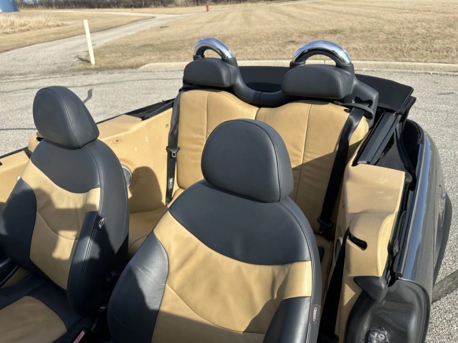 2005 Mini Cooper s Base, available for sale in Darien, Wisconsin | Geneva Motor Cars. Darien, Wisconsin 2005 Mini Cooper s Base, available for sale in Darien, Wisconsin | Geneva Motor Cars. Darien, Wisconsin