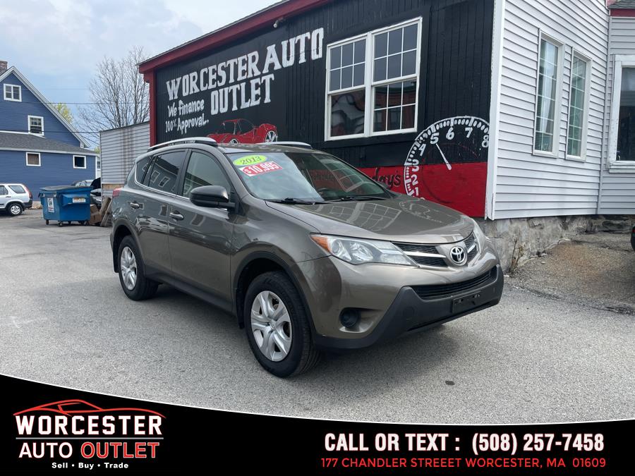 Used 2013 Toyota RAV4 in Worcester, Massachusetts | Worcester Auto Outlet LLC. Worcester, Massachusetts