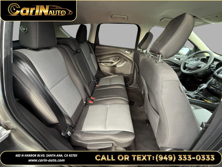 2019 Ford Escape SE FWD, available for sale in Santa Ana, California | Carin Auto. Santa Ana, California 2019 Ford Escape SE FWD, available for sale in Santa Ana, California | Carin Auto. Santa Ana, California
