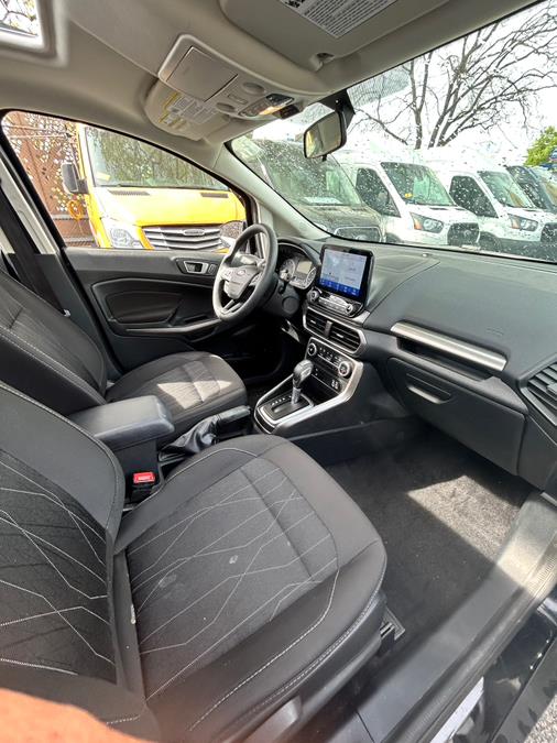2022 Ford Ecosport SE 4WD, available for sale in Long Island City, New York | Luxury Of Queens. Long Island City, New York 2022 Ford Ecosport SE 4WD, available for sale in Long Island City, New York | Luxury Of Queens. Long Island City, New York