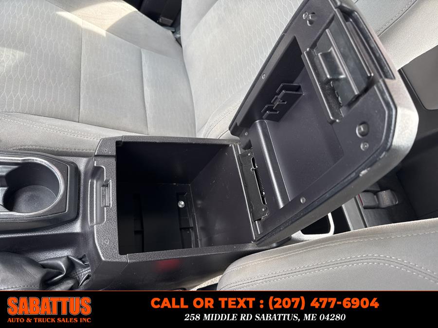 2016 Toyota Tacoma 4WD Access Cab I4 AT SR (Natl), available for sale in Sabattus, Maine | Sabattus Auto and Truck Sales Inc. Sabattus, Maine 2016 Toyota Tacoma 4WD Access Cab I4 AT SR (Natl), available for sale in Sabattus, Maine | Sabattus Auto and Truck Sales Inc. Sabattus, Maine
