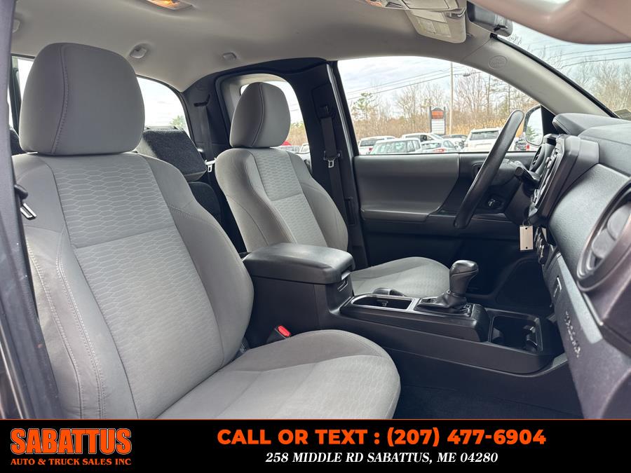 2016 Toyota Tacoma 4WD Access Cab I4 AT SR (Natl), available for sale in Sabattus, Maine | Sabattus Auto and Truck Sales Inc. Sabattus, Maine 2016 Toyota Tacoma 4WD Access Cab I4 AT SR (Natl), available for sale in Sabattus, Maine | Sabattus Auto and Truck Sales Inc. Sabattus, Maine