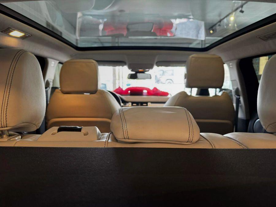 2018 Land Rover Range Rover Evoque HSE Sport Utility 4D, available for sale in Santa Ana, California | K&T Motor LLC. Santa Ana, California 2018 Land Rover Range Rover Evoque HSE Sport Utility 4D, available for sale in Santa Ana, California | K&T Motor LLC. Santa Ana, California