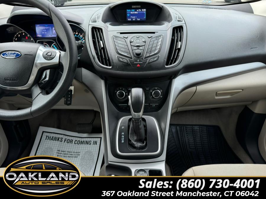 2013 Ford Escape 4WD 4dr SE, available for sale in Manchester, Connecticut | Oakland Auto Sales. Manchester, Connecticut 2013 Ford Escape 4WD 4dr SE, available for sale in Manchester, Connecticut | Oakland Auto Sales. Manchester, Connecticut