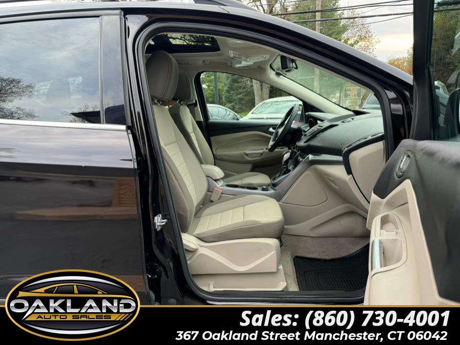2013 Ford Escape 4WD 4dr SE, available for sale in Manchester, Connecticut | Oakland Auto Sales. Manchester, Connecticut 2013 Ford Escape 4WD 4dr SE, available for sale in Manchester, Connecticut | Oakland Auto Sales. Manchester, Connecticut