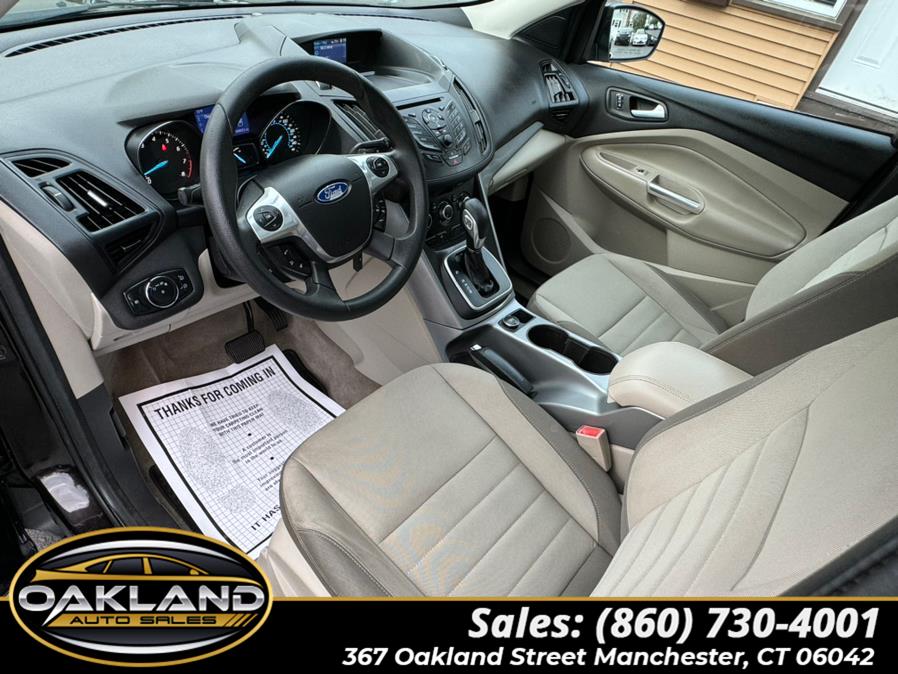 2013 Ford Escape 4WD 4dr SE, available for sale in Manchester, Connecticut | Oakland Auto Sales. Manchester, Connecticut 2013 Ford Escape 4WD 4dr SE, available for sale in Manchester, Connecticut | Oakland Auto Sales. Manchester, Connecticut