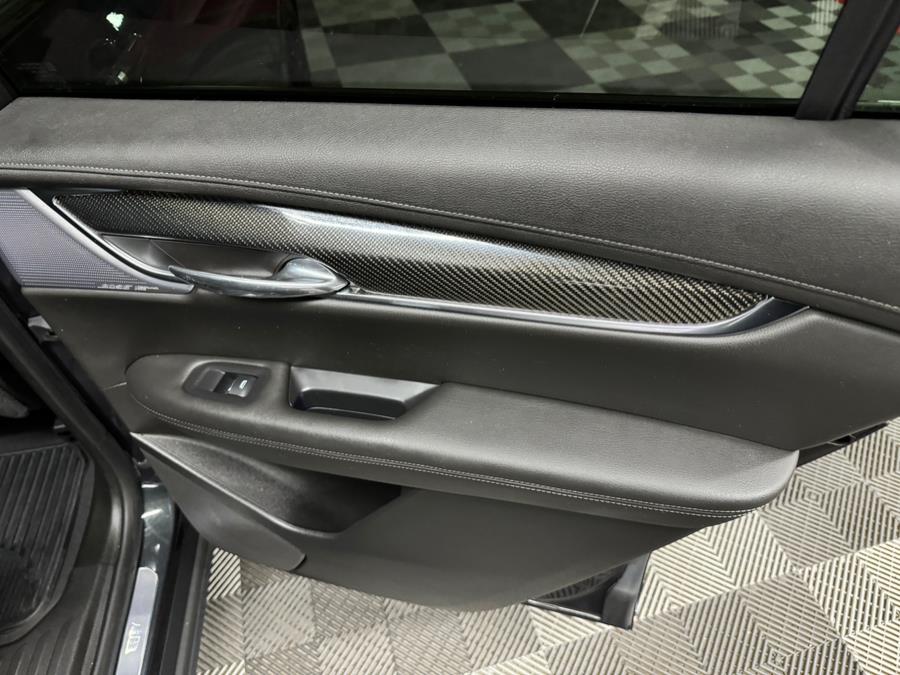 2022 Cadillac XT6 AWD 4dr Sport, available for sale in West Babylon , New York | MP Motors Inc. West Babylon , New York 2022 Cadillac XT6 AWD 4dr Sport, available for sale in West Babylon , New York | MP Motors Inc. West Babylon , New York
