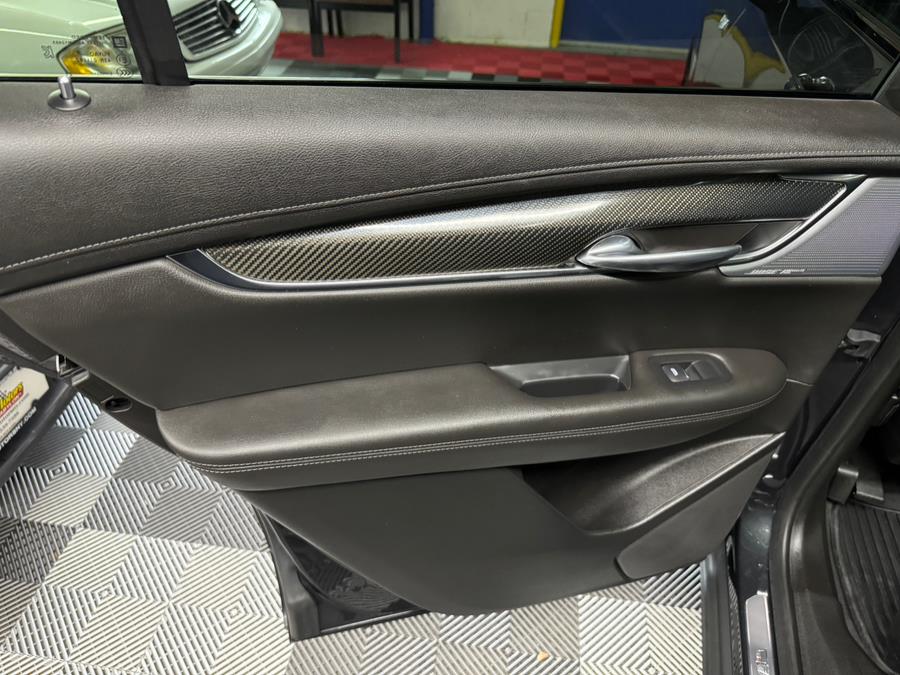 2022 Cadillac XT6 AWD 4dr Sport, available for sale in West Babylon , New York | MP Motors Inc. West Babylon , New York 2022 Cadillac XT6 AWD 4dr Sport, available for sale in West Babylon , New York | MP Motors Inc. West Babylon , New York