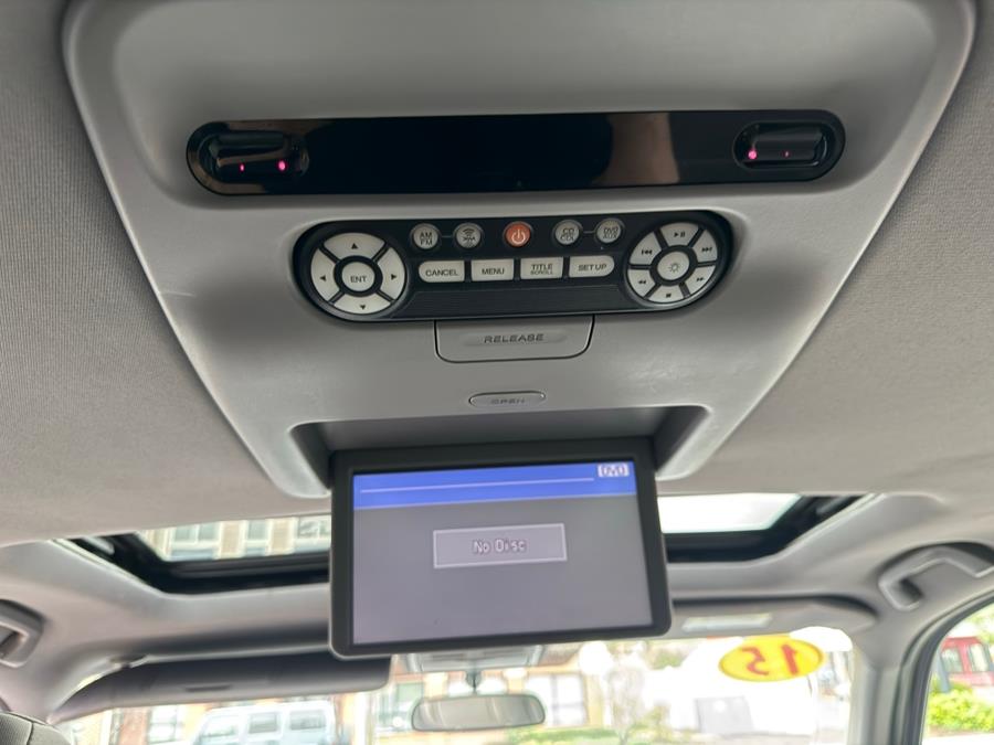 2015 Honda Pilot 4WD 4dr SE, available for sale in Manchester, Connecticut | Carsonmain LLC. Manchester, Connecticut 2015 Honda Pilot 4WD 4dr SE, available for sale in Manchester, Connecticut | Carsonmain LLC. Manchester, Connecticut