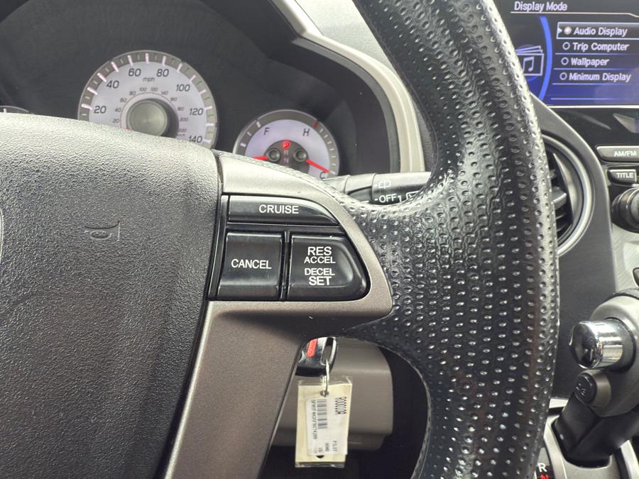2015 Honda Pilot 4WD 4dr SE, available for sale in Manchester, Connecticut | Carsonmain LLC. Manchester, Connecticut 2015 Honda Pilot 4WD 4dr SE, available for sale in Manchester, Connecticut | Carsonmain LLC. Manchester, Connecticut