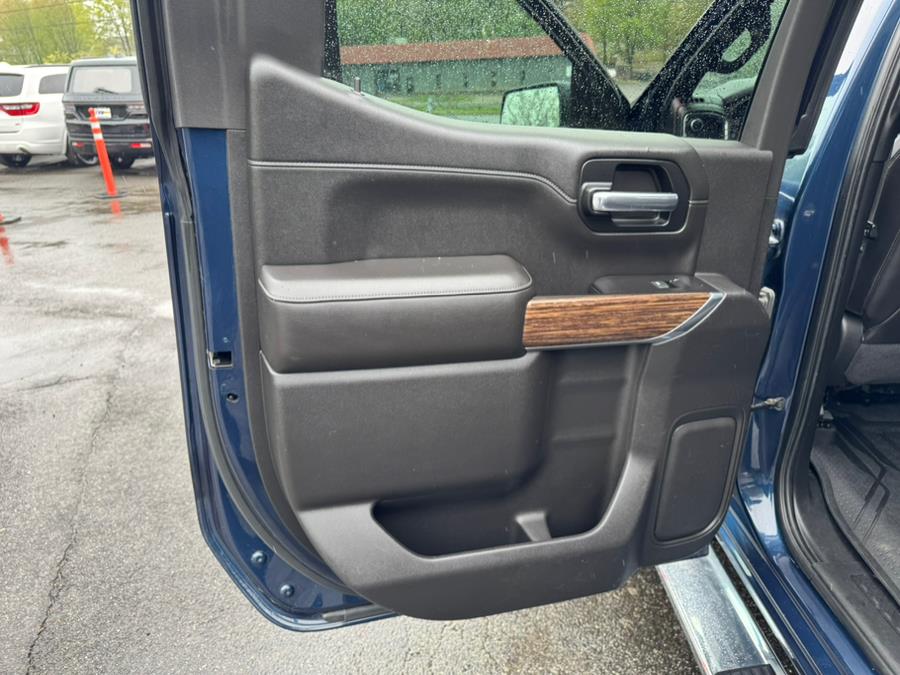 2019 Chevrolet Silverado 1500 4WD Crew Cab 157" High Country, available for sale in Berlin, Connecticut | Tru Auto Mall. Berlin, Connecticut 2019 Chevrolet Silverado 1500 4WD Crew Cab 157" High Country, available for sale in Berlin, Connecticut | Tru Auto Mall. Berlin, Connecticut
