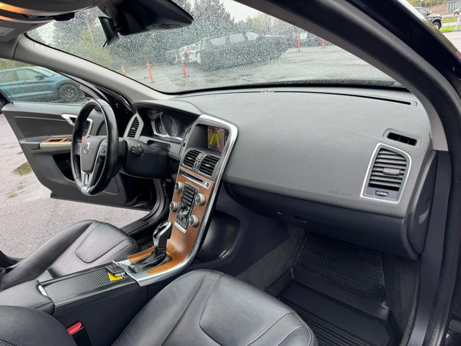 2017 Volvo XC60 T6 AWD Inscription, available for sale in Berlin, Connecticut | Tru Auto Mall. Berlin, Connecticut 2017 Volvo XC60 T6 AWD Inscription, available for sale in Berlin, Connecticut | Tru Auto Mall. Berlin, Connecticut