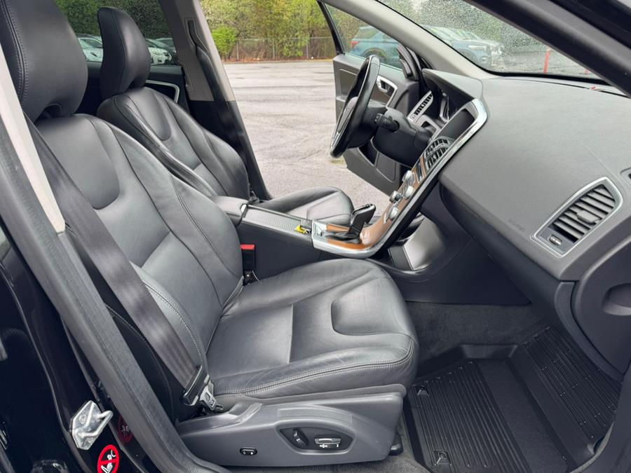 2017 Volvo XC60 T6 AWD Inscription, available for sale in Berlin, Connecticut | Tru Auto Mall. Berlin, Connecticut 2017 Volvo XC60 T6 AWD Inscription, available for sale in Berlin, Connecticut | Tru Auto Mall. Berlin, Connecticut