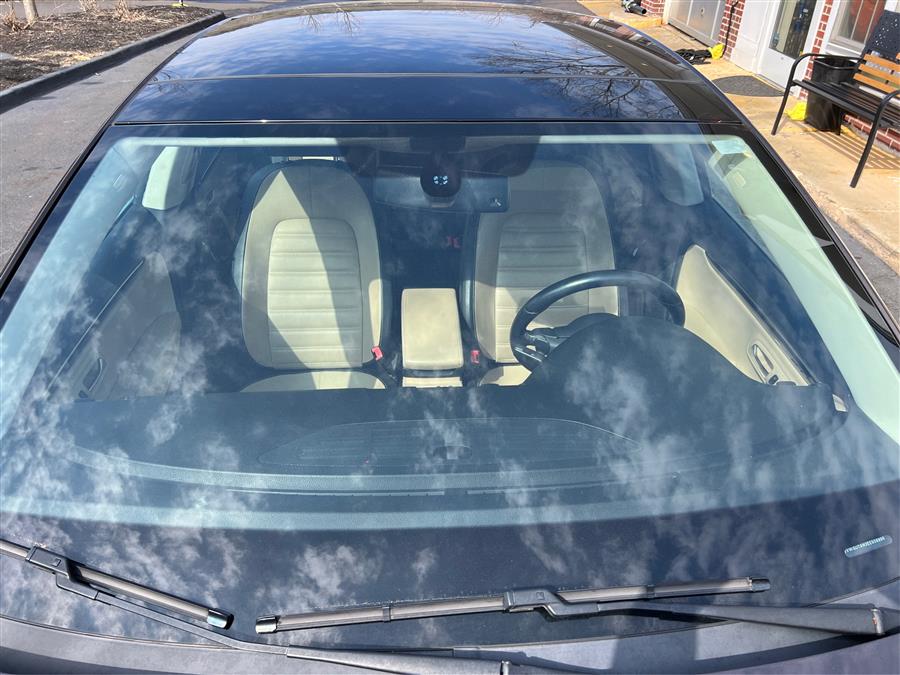 2014 Volkswagen CC 4dr Sdn VR6 Executive 4Motion, available for sale in Canton, Connecticut | Lava Motors. Canton, Connecticut 2014 Volkswagen CC 4dr Sdn VR6 Executive 4Motion, available for sale in Canton, Connecticut | Lava Motors. Canton, Connecticut