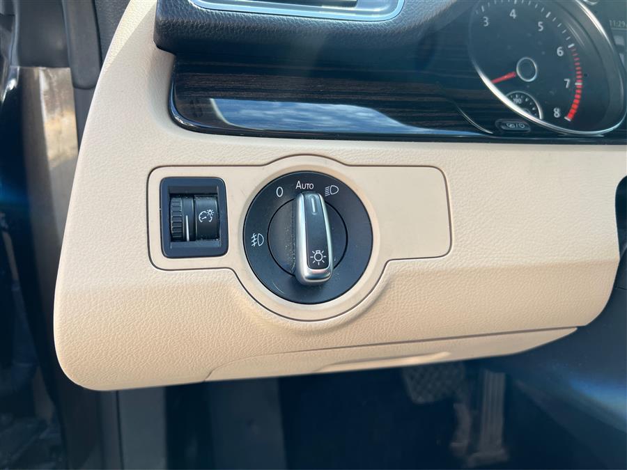 2014 Volkswagen CC 4dr Sdn VR6 Executive 4Motion, available for sale in Canton, Connecticut | Lava Motors. Canton, Connecticut 2014 Volkswagen CC 4dr Sdn VR6 Executive 4Motion, available for sale in Canton, Connecticut | Lava Motors. Canton, Connecticut
