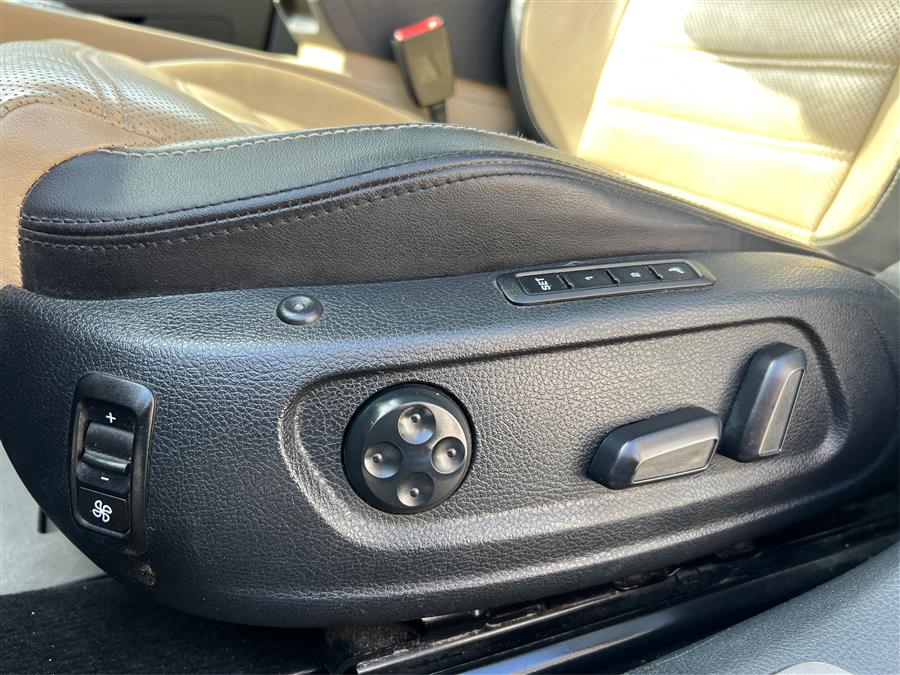 2014 Volkswagen CC 4dr Sdn VR6 Executive 4Motion, available for sale in Canton, Connecticut | Lava Motors. Canton, Connecticut 2014 Volkswagen CC 4dr Sdn VR6 Executive 4Motion, available for sale in Canton, Connecticut | Lava Motors. Canton, Connecticut