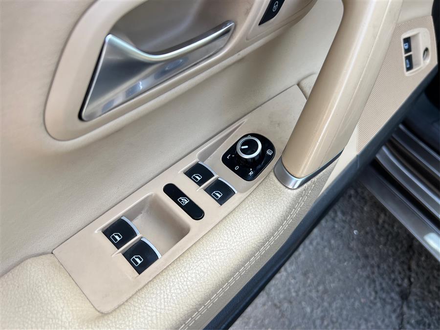 2014 Volkswagen CC 4dr Sdn VR6 Executive 4Motion, available for sale in Canton, Connecticut | Lava Motors. Canton, Connecticut 2014 Volkswagen CC 4dr Sdn VR6 Executive 4Motion, available for sale in Canton, Connecticut | Lava Motors. Canton, Connecticut