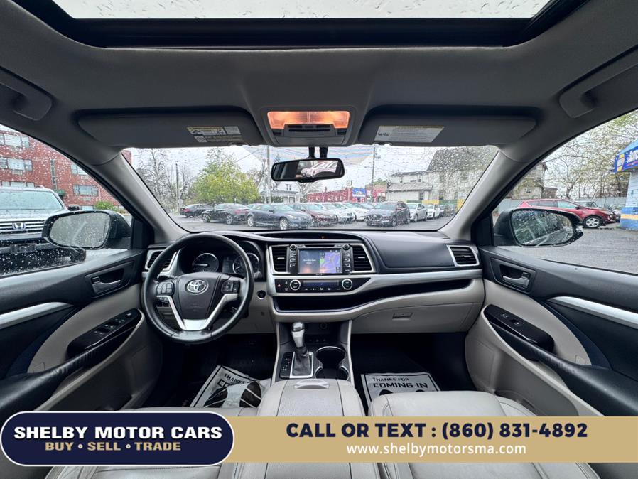 2014 Toyota Highlander AWD 4dr V6 XLE (Natl), available for sale in Springfield, Massachusetts | Shelby Motor Cars. Springfield, Massachusetts 2014 Toyota Highlander AWD 4dr V6 XLE (Natl), available for sale in Springfield, Massachusetts | Shelby Motor Cars. Springfield, Massachusetts