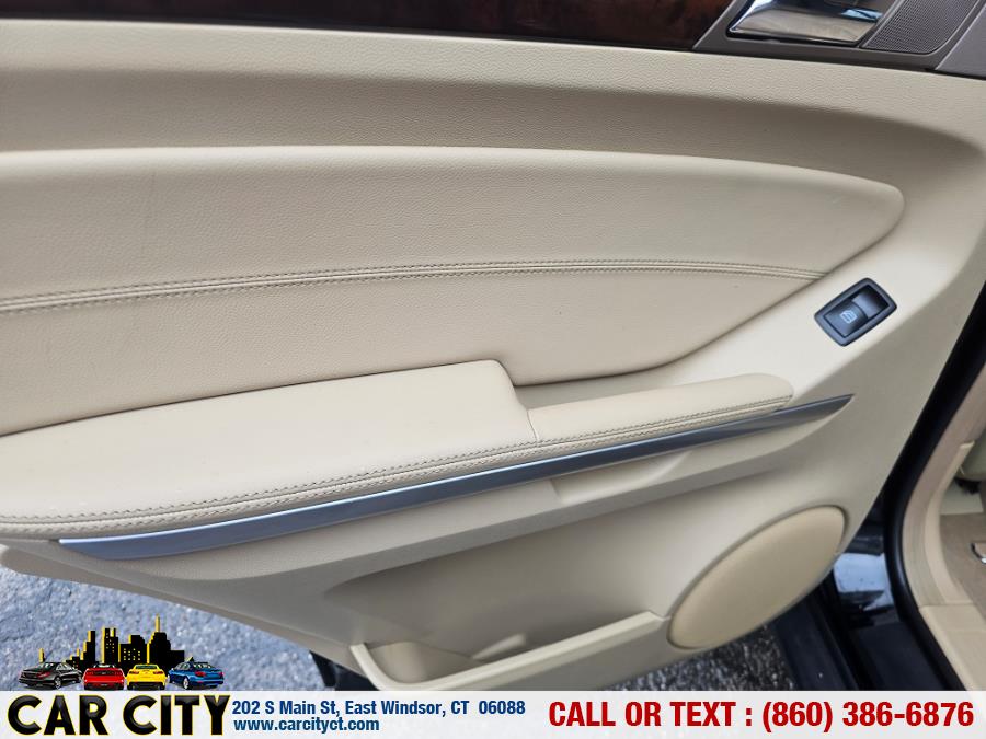 2011 Mercedes-Benz M-Class 4MATIC 4dr ML350, available for sale in East Windsor, Connecticut | Car City LLC. East Windsor, Connecticut 2011 Mercedes-Benz M-Class 4MATIC 4dr ML350, available for sale in East Windsor, Connecticut | Car City LLC. East Windsor, Connecticut
