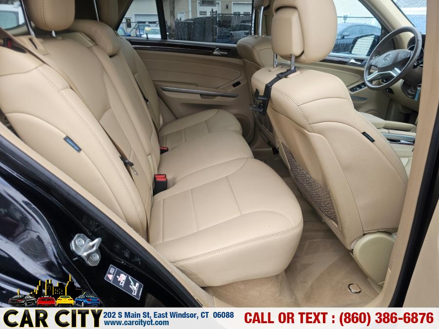 2011 Mercedes-Benz M-Class 4MATIC 4dr ML350, available for sale in East Windsor, Connecticut | Car City LLC. East Windsor, Connecticut 2011 Mercedes-Benz M-Class 4MATIC 4dr ML350, available for sale in East Windsor, Connecticut | Car City LLC. East Windsor, Connecticut