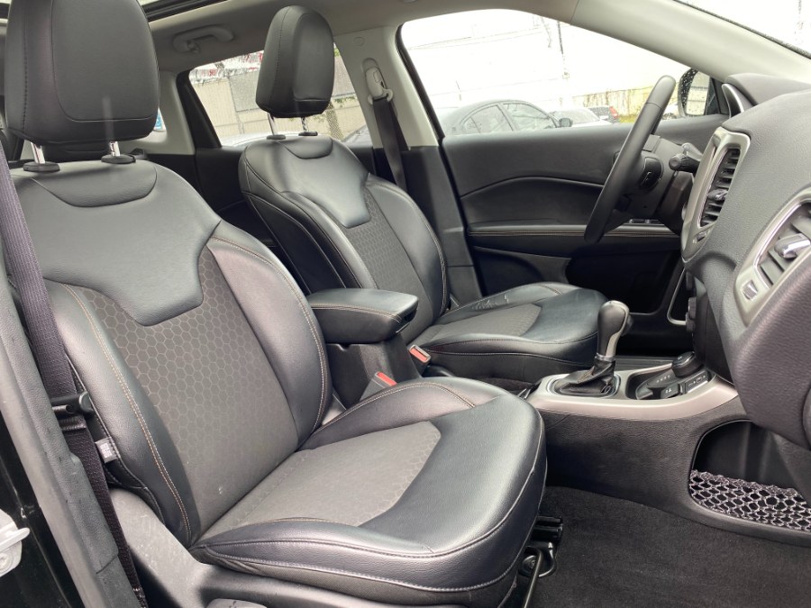 2017 Jeep Compass Latitude 4x4, available for sale in Paterson, New Jersey | DZ Automall. Paterson, New Jersey 2017 Jeep Compass Latitude 4x4, available for sale in Paterson, New Jersey | DZ Automall. Paterson, New Jersey