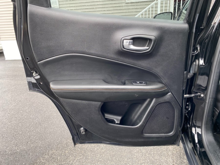 2017 Jeep Compass Latitude 4x4, available for sale in Paterson, New Jersey | DZ Automall. Paterson, New Jersey 2017 Jeep Compass Latitude 4x4, available for sale in Paterson, New Jersey | DZ Automall. Paterson, New Jersey