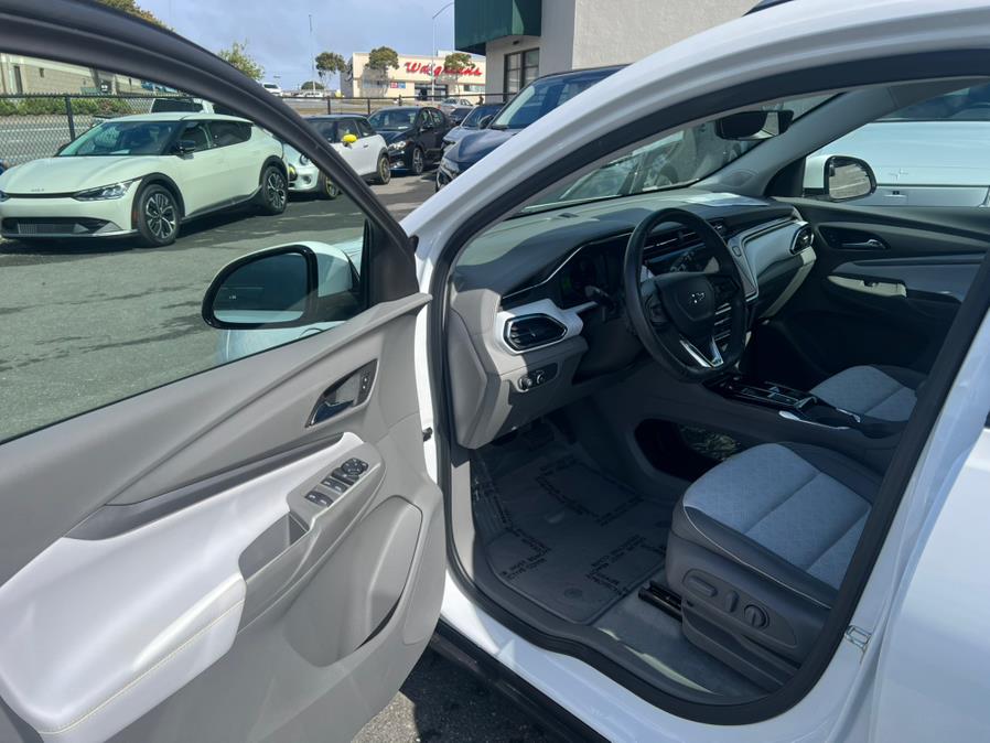 2022 Chevrolet Bolt EUV Premier, available for sale in Daly City, California | Green Light Auto Wholesale. Daly City, California 2022 Chevrolet Bolt EUV Premier, available for sale in Daly City, California | Green Light Auto Wholesale. Daly City, California