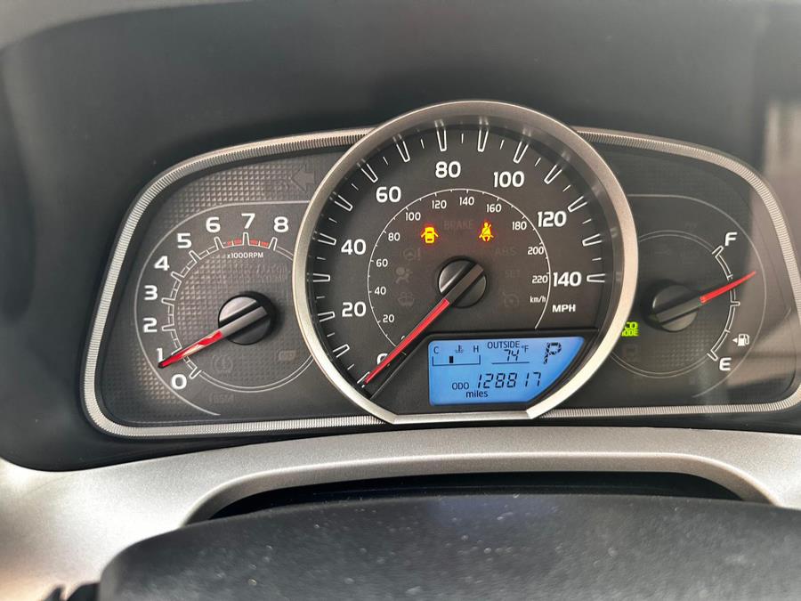 2014 Toyota RAV4 AWD 4dr XLE (Natl), available for sale in New Milford, Connecticut | Faustos Auto Body and Repairs LLC. New Milford, Connecticut 2014 Toyota RAV4 AWD 4dr XLE (Natl), available for sale in New Milford, Connecticut | Faustos Auto Body and Repairs LLC. New Milford, Connecticut