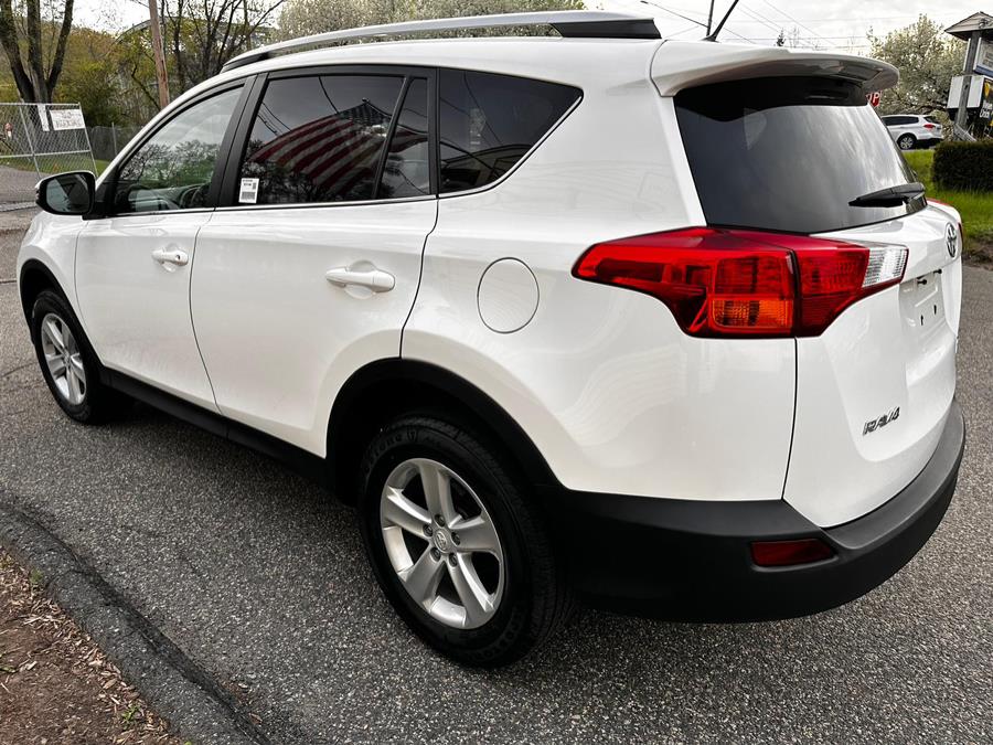2014 Toyota RAV4 AWD 4dr XLE (Natl), available for sale in New Milford, Connecticut | Faustos Auto Body and Repairs LLC. New Milford, Connecticut 2014 Toyota RAV4 AWD 4dr XLE (Natl), available for sale in New Milford, Connecticut | Faustos Auto Body and Repairs LLC. New Milford, Connecticut