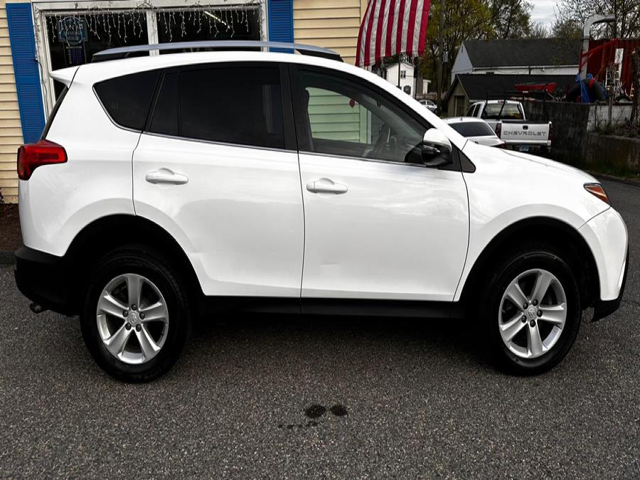 2014 Toyota RAV4 AWD 4dr XLE (Natl), available for sale in New Milford, Connecticut | Faustos Auto Body and Repairs LLC. New Milford, Connecticut 2014 Toyota RAV4 AWD 4dr XLE (Natl), available for sale in New Milford, Connecticut | Faustos Auto Body and Repairs LLC. New Milford, Connecticut