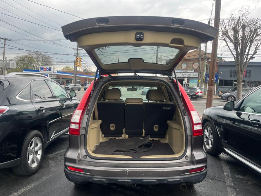 2011 Honda CR-V 4WD 5dr SE, available for sale in Elmont, New York | Sunrise of Elmont. Elmont, New York 2011 Honda CR-V 4WD 5dr SE, available for sale in Elmont, New York | Sunrise of Elmont. Elmont, New York