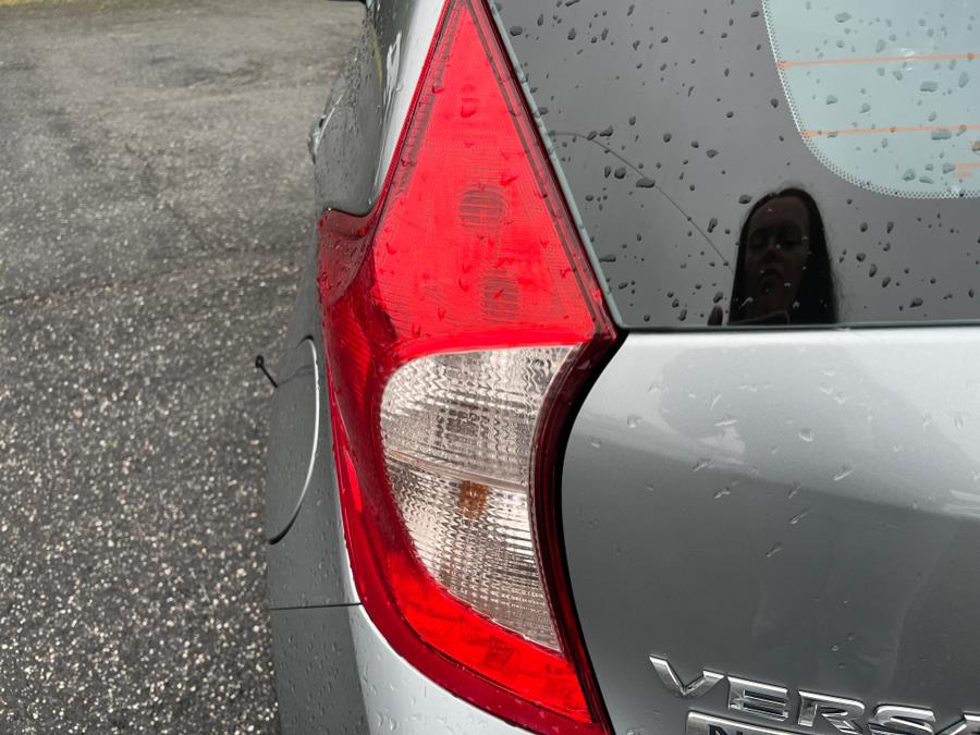 2014 Nissan Versa NOTE SV. CLEAN CARFAX!!!, available for sale in Elmont, New York | Sunrise of Elmont. Elmont, New York 2014 Nissan Versa NOTE SV. CLEAN CARFAX!!!, available for sale in Elmont, New York | Sunrise of Elmont. Elmont, New York