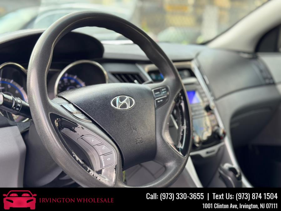 2012 Hyundai Sonata 4dr Sdn 2.4L Auto GLS, available for sale in Irvington, New Jersey | Irvington Wholesale Group. Irvington, New Jersey 2012 Hyundai Sonata 4dr Sdn 2.4L Auto GLS, available for sale in Irvington, New Jersey | Irvington Wholesale Group. Irvington, New Jersey