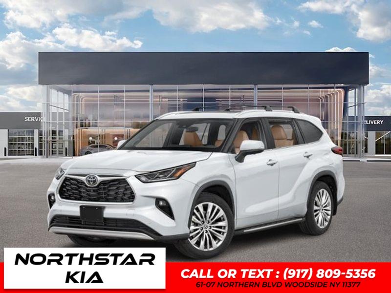 Used 2023 Toyota Highlander in Woodside, New York | Northstar Kia - Used Cars Super Center. Woodside, New York