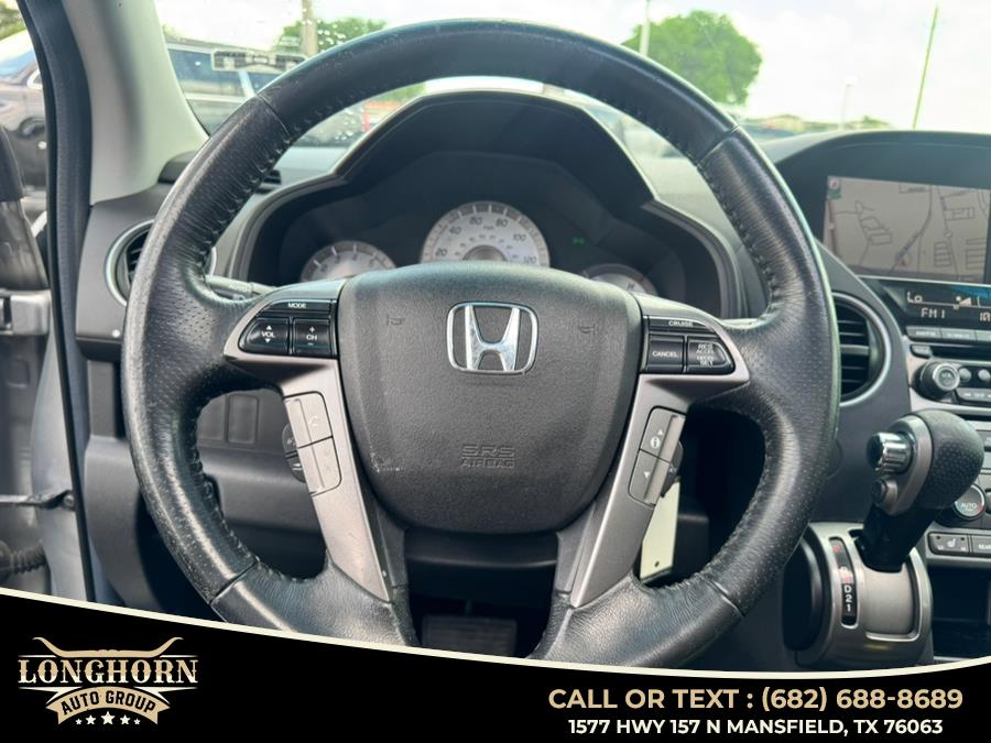 2012 Honda Pilot 2WD 4dr Touring w/RES & Navi, available for sale in Mansfield, Texas | Longhorn Auto Group. Mansfield, Texas 2012 Honda Pilot 2WD 4dr Touring w/RES & Navi, available for sale in Mansfield, Texas | Longhorn Auto Group. Mansfield, Texas