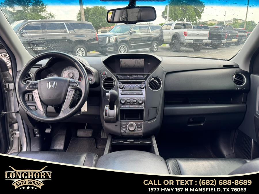 2012 Honda Pilot 2WD 4dr Touring w/RES & Navi, available for sale in Mansfield, Texas | Longhorn Auto Group. Mansfield, Texas 2012 Honda Pilot 2WD 4dr Touring w/RES & Navi, available for sale in Mansfield, Texas | Longhorn Auto Group. Mansfield, Texas